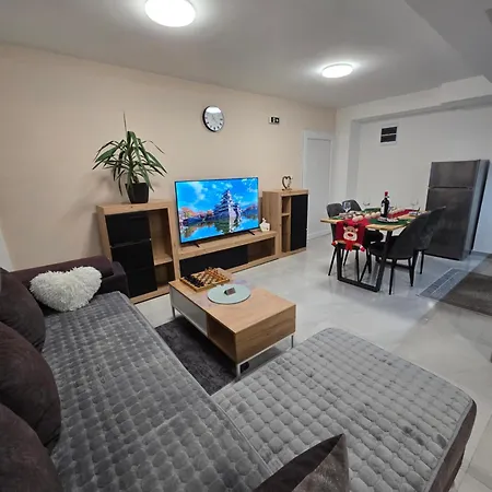 Doksim Luxury 202 Apartamento Pirot